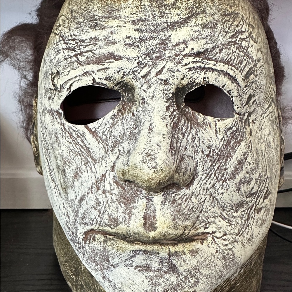 Michael Myers Halloween 2018 Mask Officially Licensed by Trick or Treat Studios